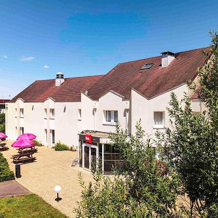 Hotel Ibis Autun Bagian luar foto