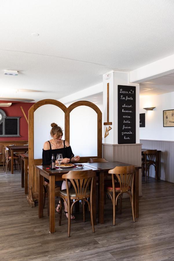 Hotel Ibis Autun Bagian luar foto