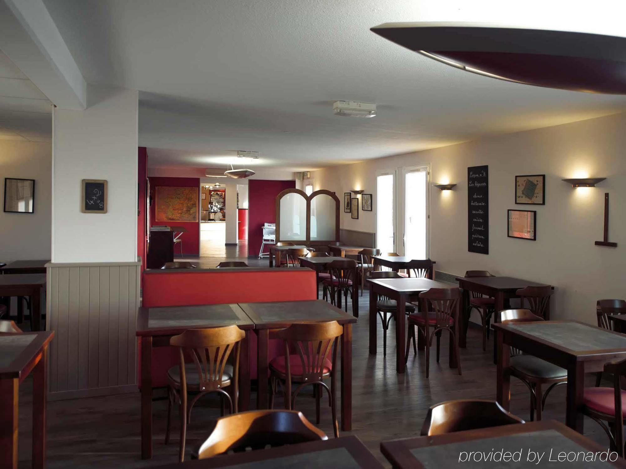 Hotel Ibis Autun Bagian luar foto