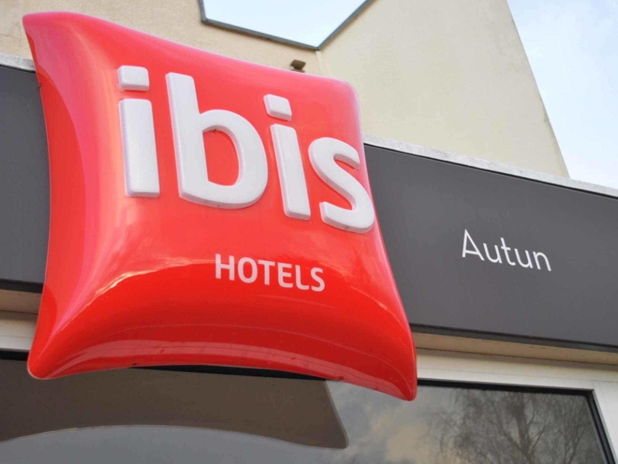 Hotel Ibis Autun Bagian luar foto